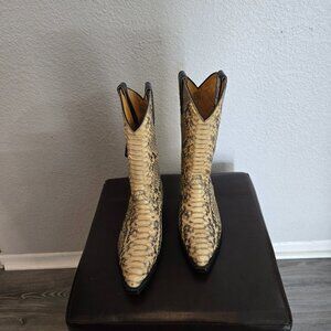 Joma Women Cowboy Boots